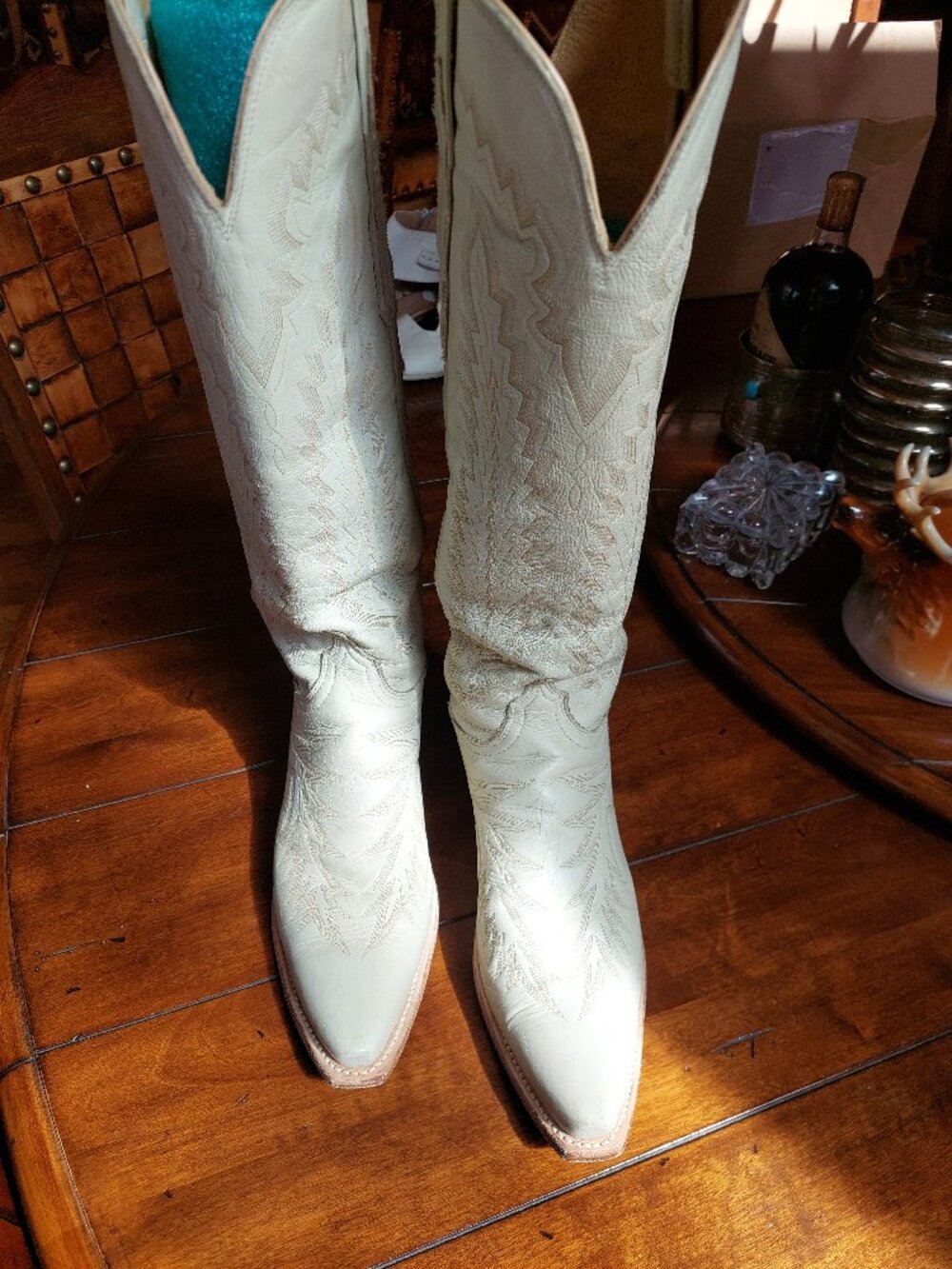 Lucchese Pricilla Cream/Ivory Western Boots, minor wear, Size 10